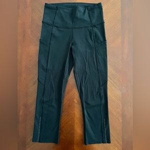 Lululemon Fast and Free cropped leggings. Size 6